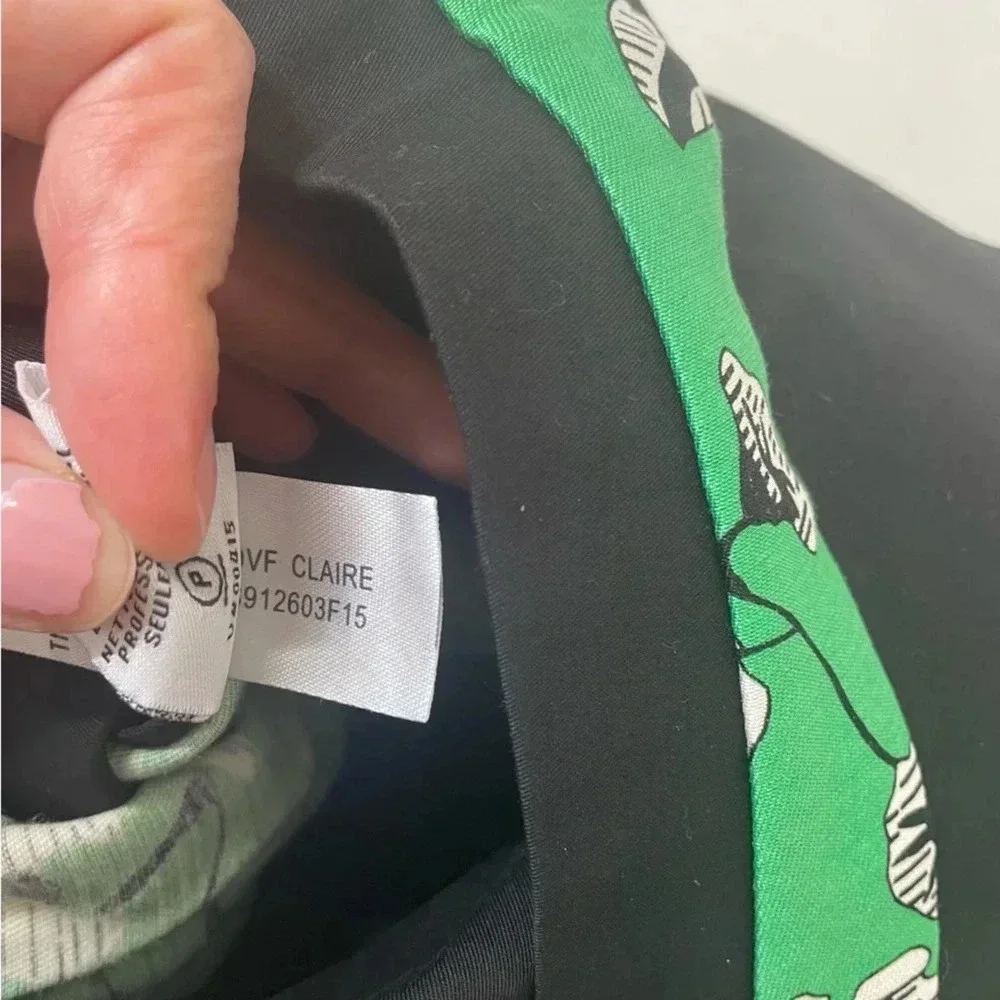 NEW Diane Von Furstenberg Claire Skirt in Simple Toile Garden Green Black Size 6